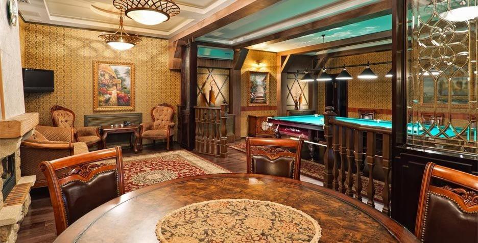 Merey Hotel Karagandi Kültér fotó