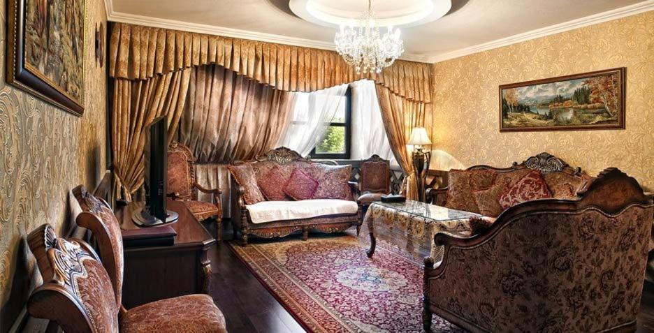 Merey Hotel Karagandi Kültér fotó