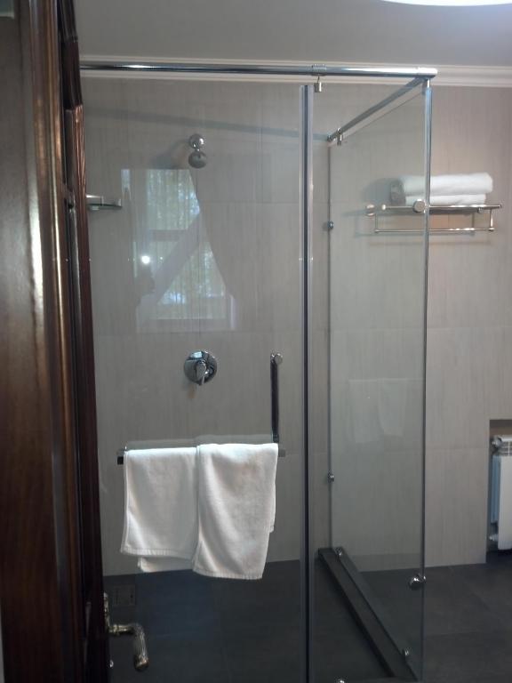 Merey Hotel Karagandi Szoba fotó
