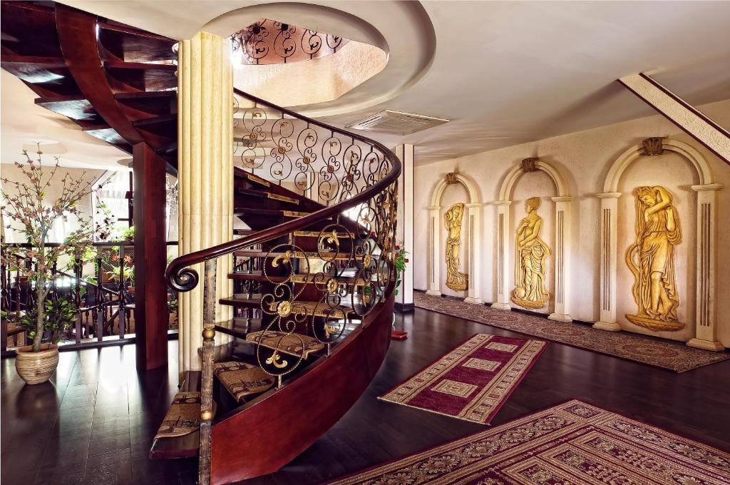 Merey Hotel Karagandi Kültér fotó