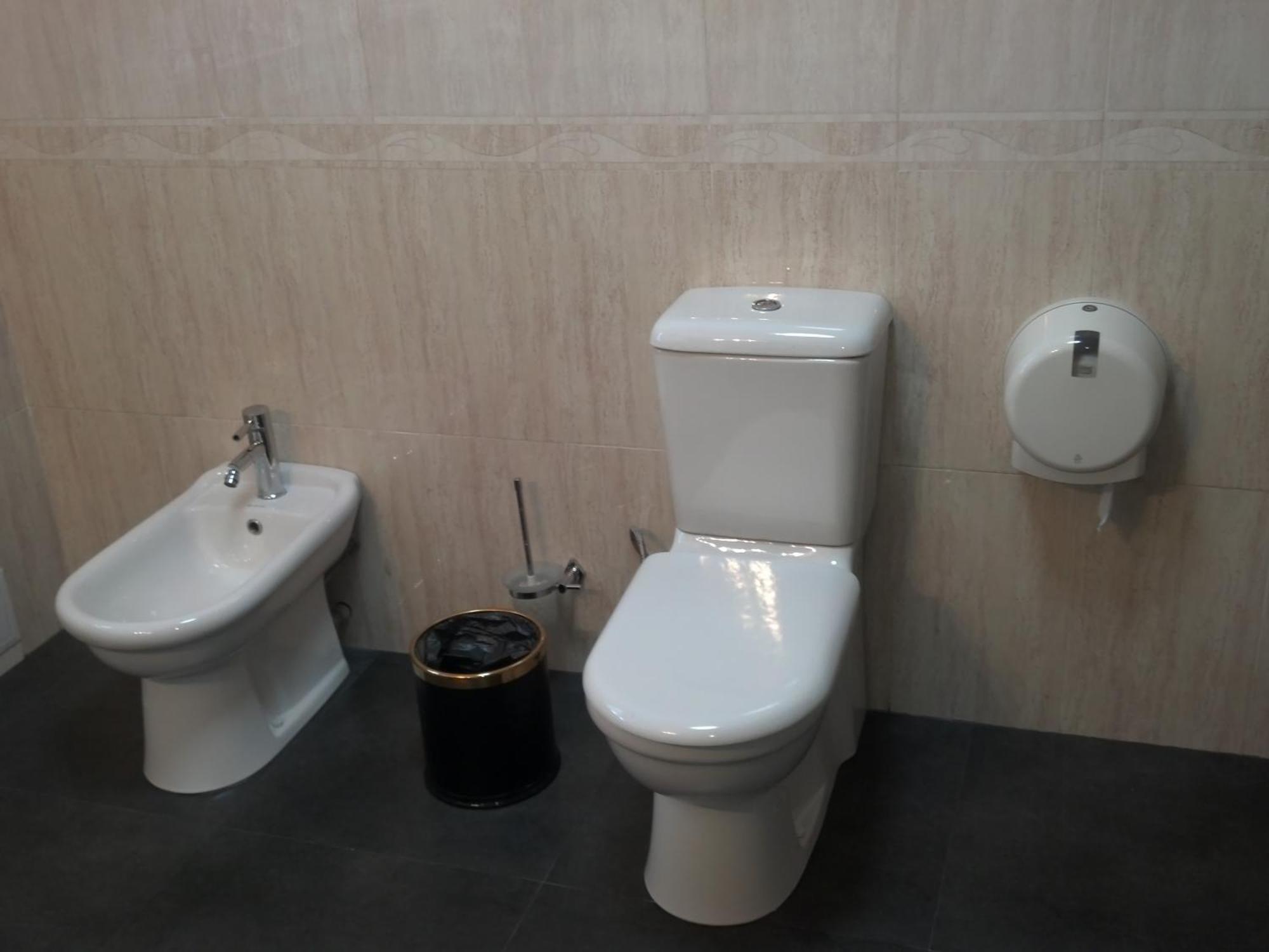 Merey Hotel Karagandi Kültér fotó